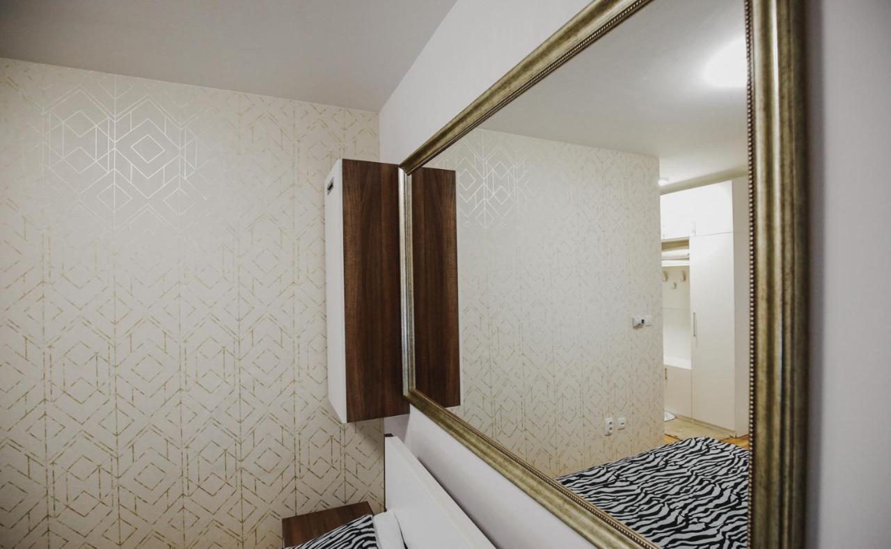 Prestige Apartment Gornji Milanovac Ngoại thất bức ảnh